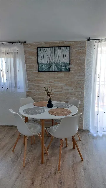 One-Bedroom Apartment with Balcony in Rovinj