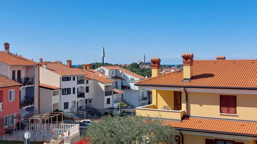 One-Bedroom Apartment with Balcony in Rovinj