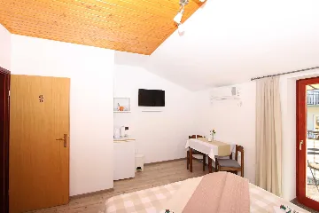 Double Room with Balcony in Rovinj for 2 Guests