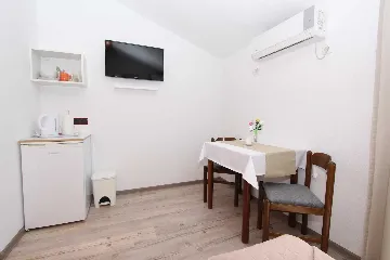 Double Room with Balcony in Rovinj for 2 Guests