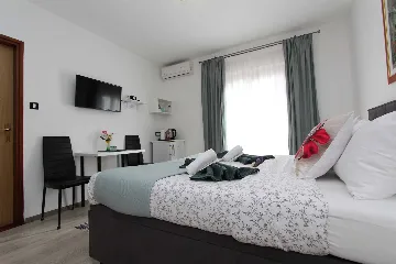 Double Room with Balcony in Rovinj for 2 Guests