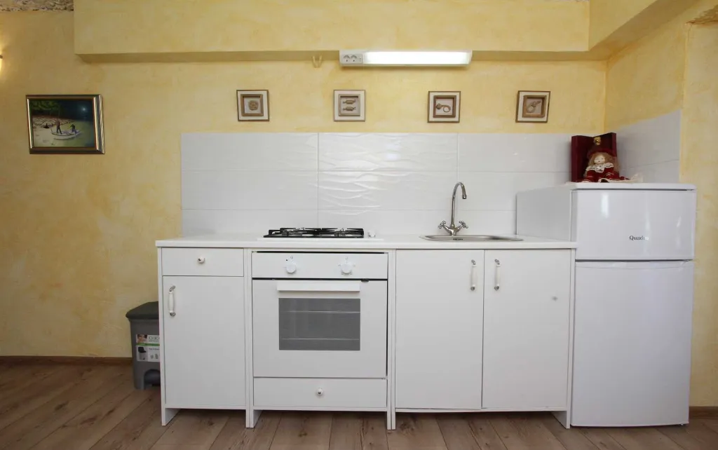 One-Bedroom Apartment for 2 in Rovinjsko Selo with Pool