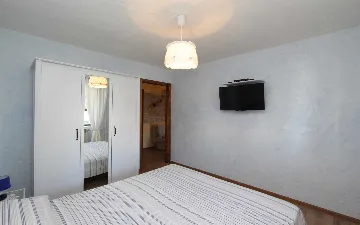 One-Bedroom Apartment for 2 in Rovinjsko Selo with Pool