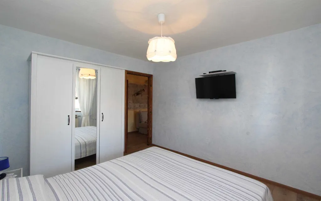 One-Bedroom Apartment for 2 in Rovinjsko Selo with Pool
