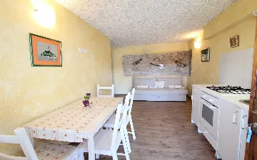 One-Bedroom Apartment for 2 in Rovinjsko Selo with Pool