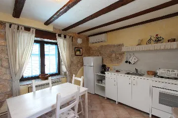 Studio with Terrace and Pool Access in Rovinjsko Selo