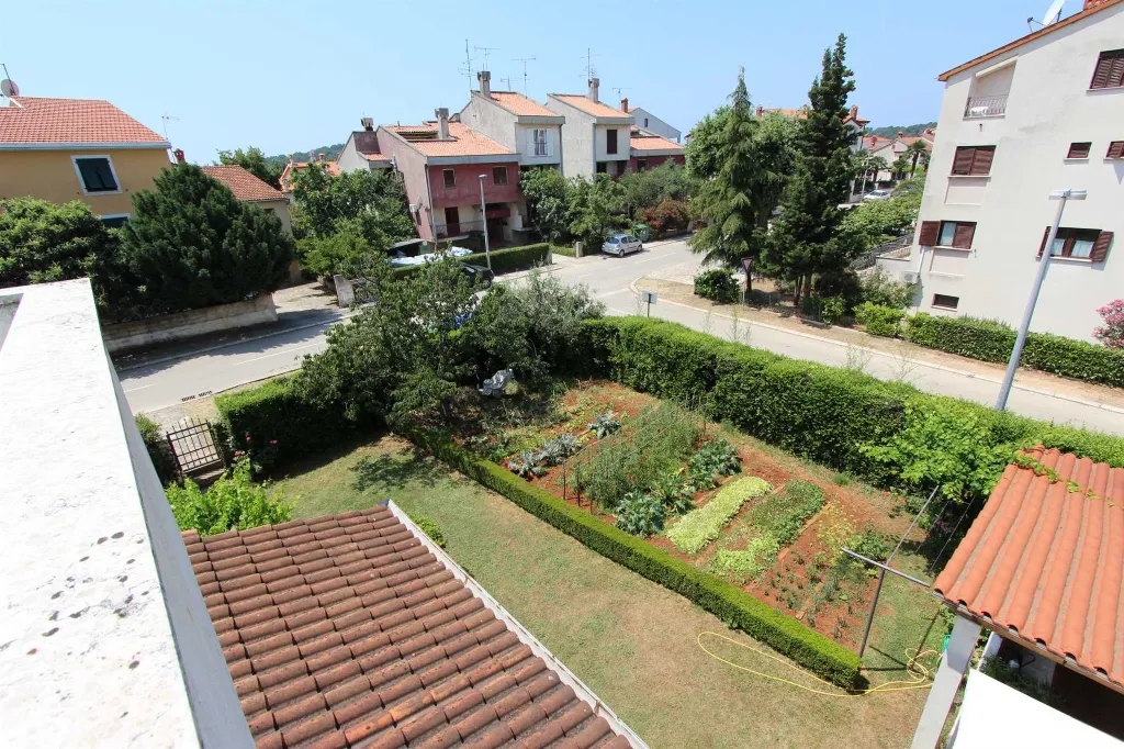 One-Bedroom Apartment with Balcony in Rovinj
