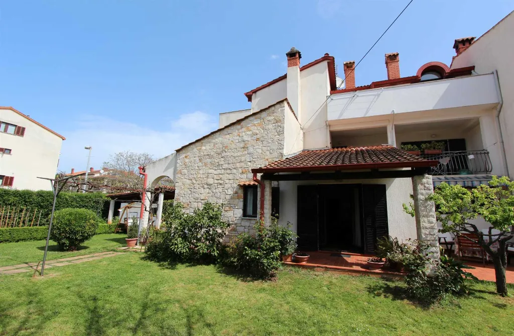 One-Bedroom Apartment with Balcony in Rovinj
