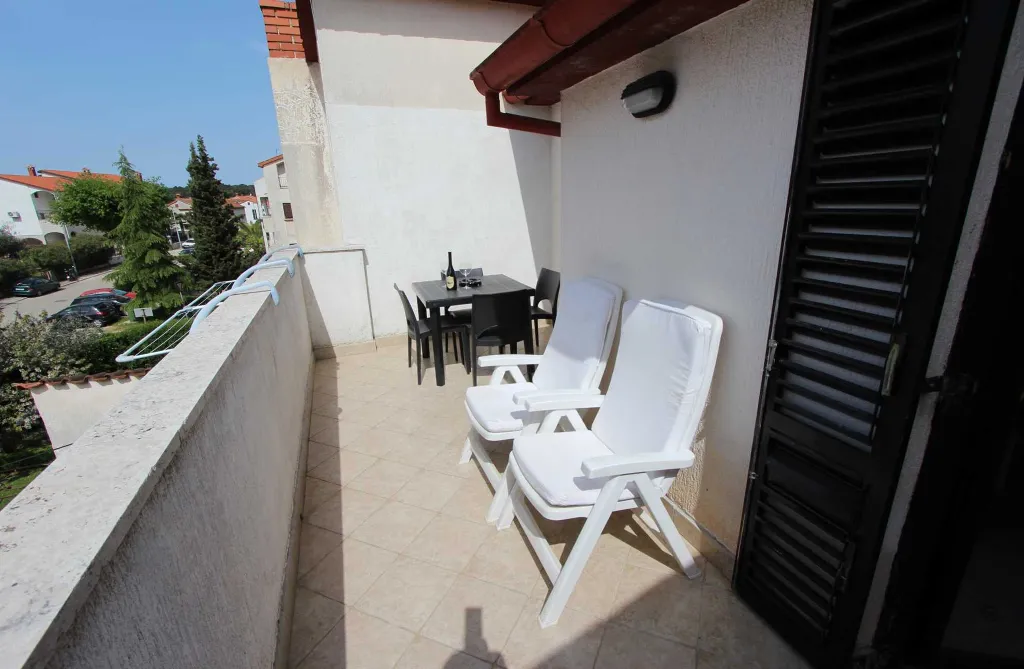 Two-Bedroom Apartment with Balcony in Rovinj