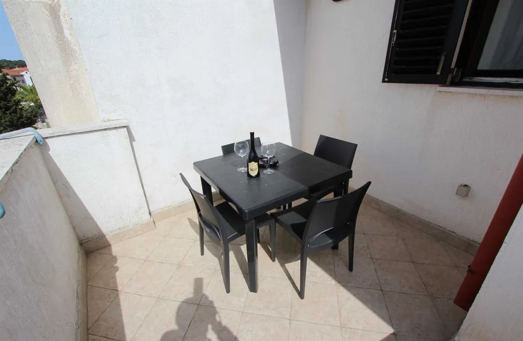 Two-Bedroom Apartment with Balcony in Rovinj