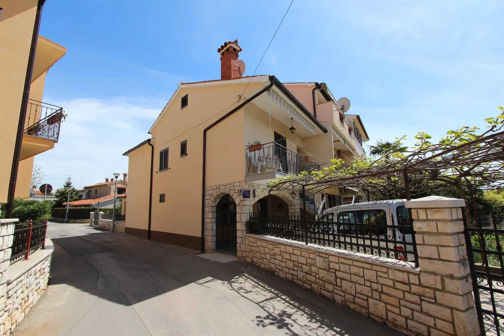 Two-Bedroom Apartment with Balcony in Rovinj