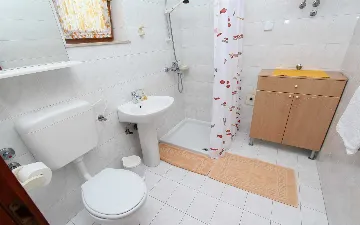 One-Bedroom Apartment for 2 in Rovinj with Parking