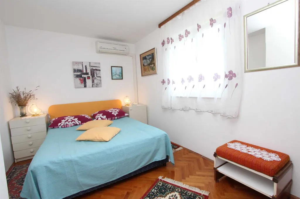 Two-Bedroom Apartment in Rovinj for Families