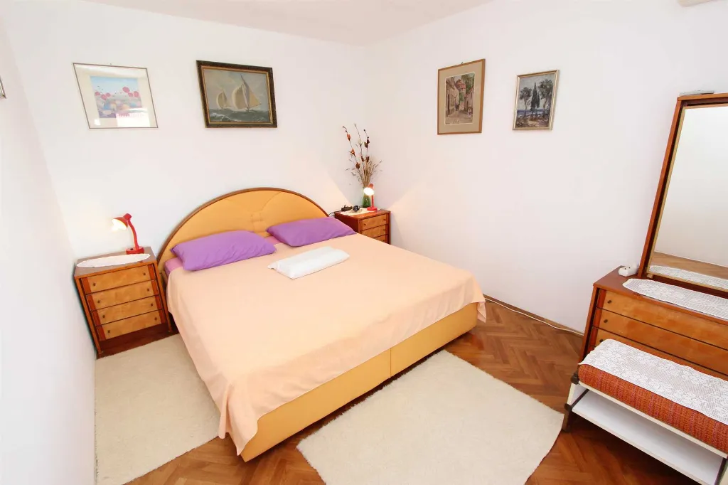 One-Bedroom Apartment for 4 Guests in Rovinj