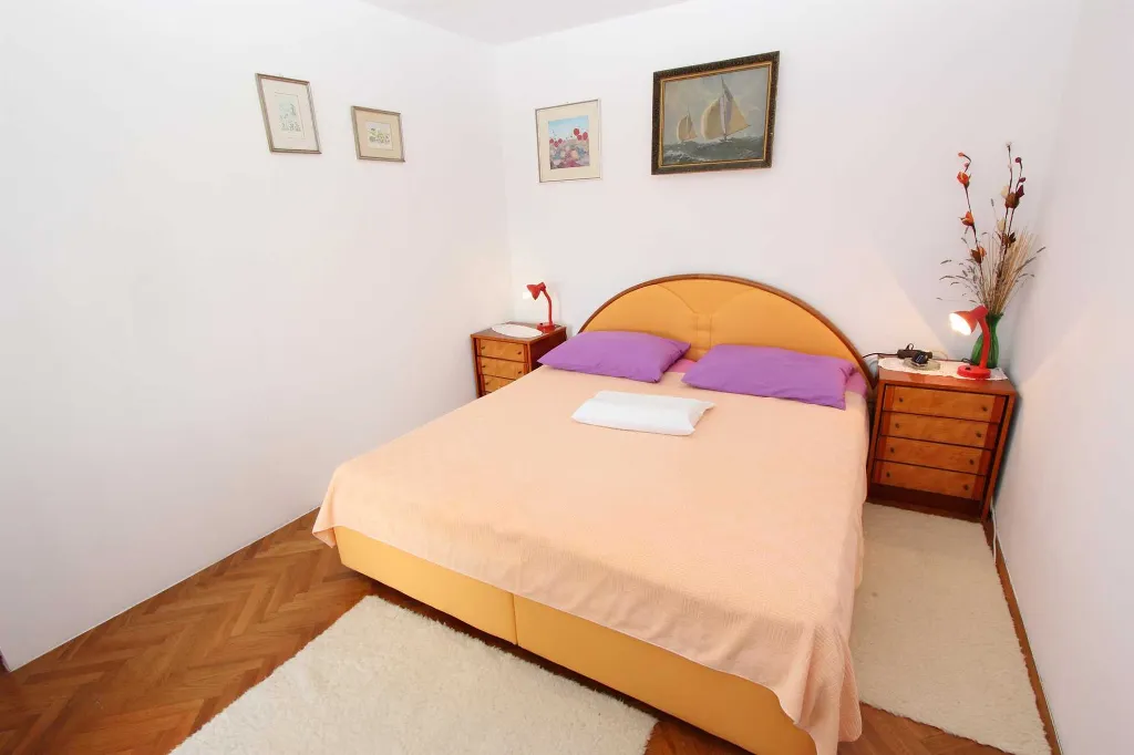 One-Bedroom Apartment for 4 Guests in Rovinj