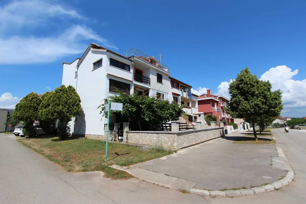 Two-Bedroom Apartment in Rovinj for Up to 6 Guests
