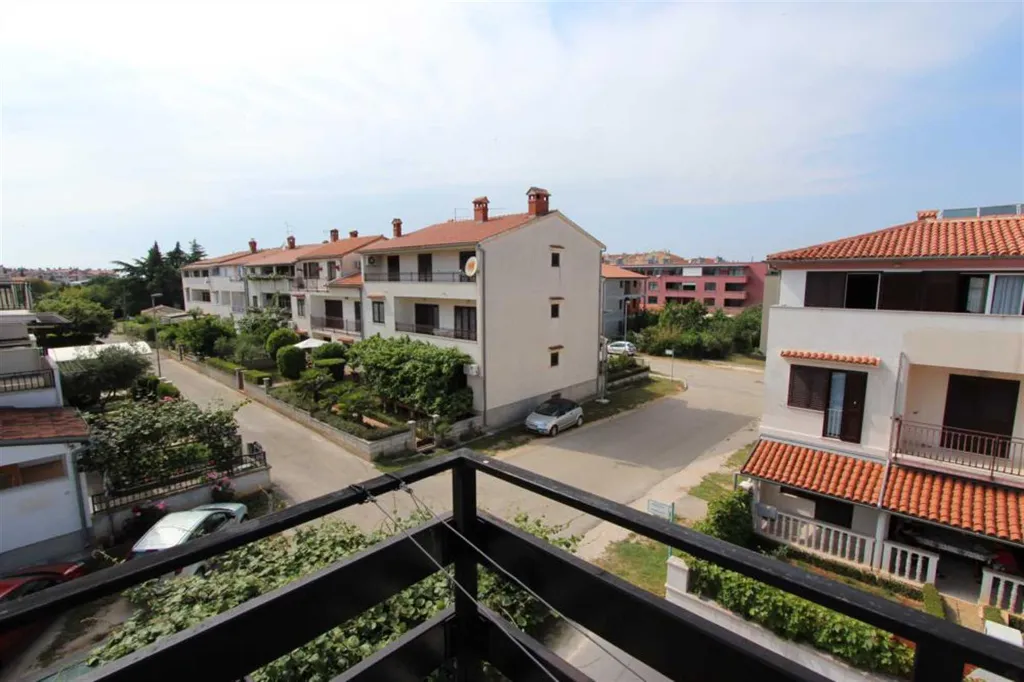 Two-Bedroom Apartment in Rovinj for Up to 6 Guests