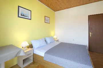 Two-Bedroom Apartment in Rovinj for Up to 6 Guests