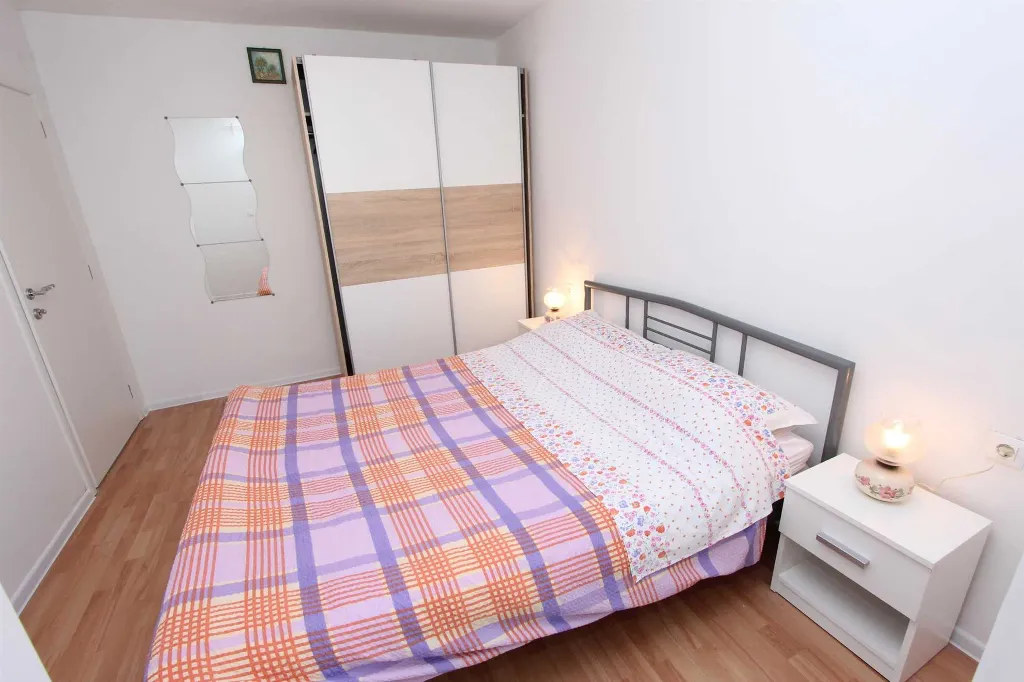 Two-Bedroom Apartment in Rovinj with Parking