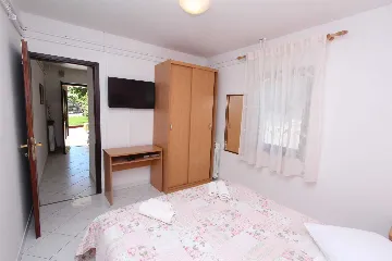 One-Bedroom Apartment for 2 in Rovinj with Terrace