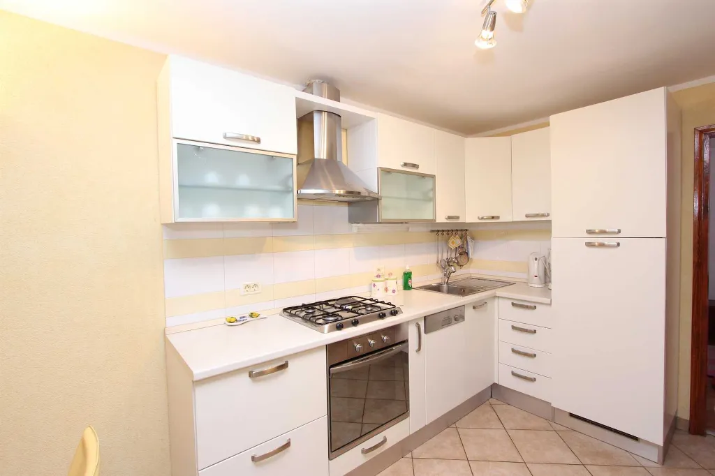 One-Bedroom Apartment with Terrace in Rovinj