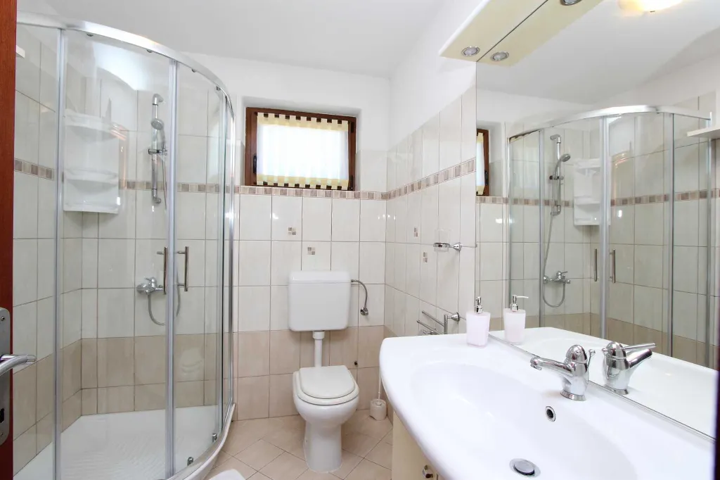 One-Bedroom Apartment with Terrace in Rovinj