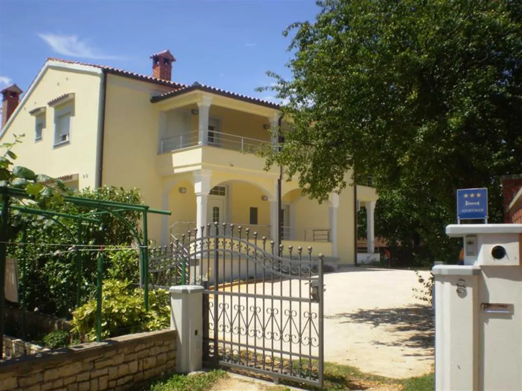 One-Bedroom Apartment for 3 Guests in Rovinj
