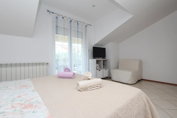 One-Bedroom Apartment for 2 in Rovinj