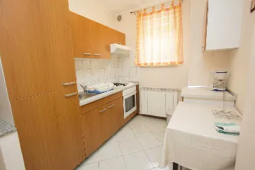 One-Bedroom Apartment in Rovinj for Up to 4 Guests