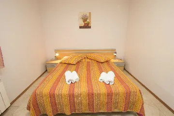 One-Bedroom Apartment in Rovinj for Up to 4 Guests