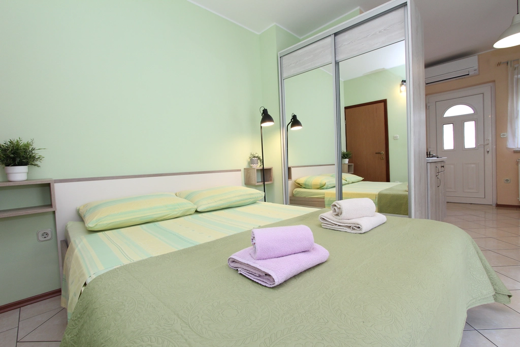 Studio for 2 Guests in Rovinj with Parking