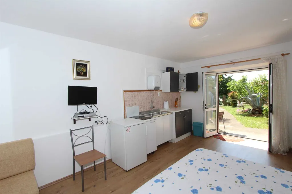 Studio for 2 Guests in Rovinj with Terrace
