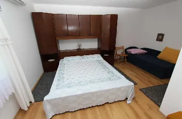 One-Bedroom Apartment in Rovinj for 2-3 Guests