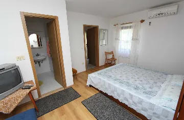 One-Bedroom Apartment in Rovinj for 2-3 Guests