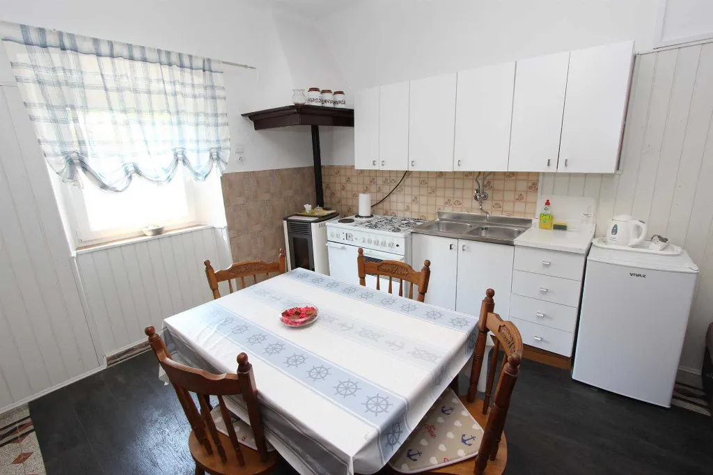 One-Bedroom Apartment for 3 Guests in Rovinj