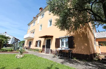 One-Bedroom Apartment for 3 Guests in Rovinj