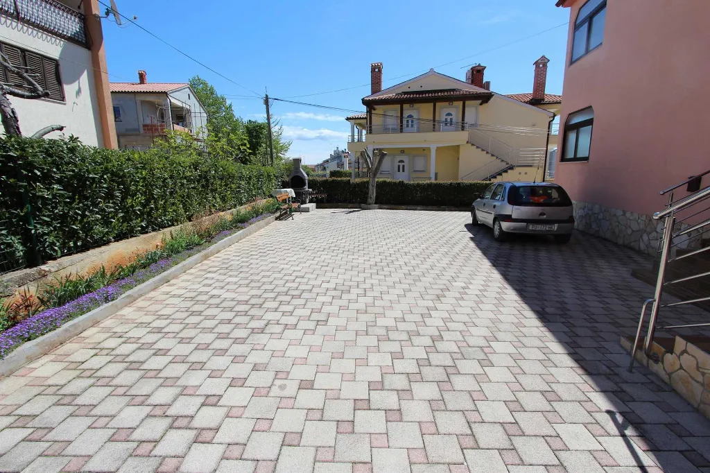 Two-Bedroom Apartment in Rovinj with Balcony