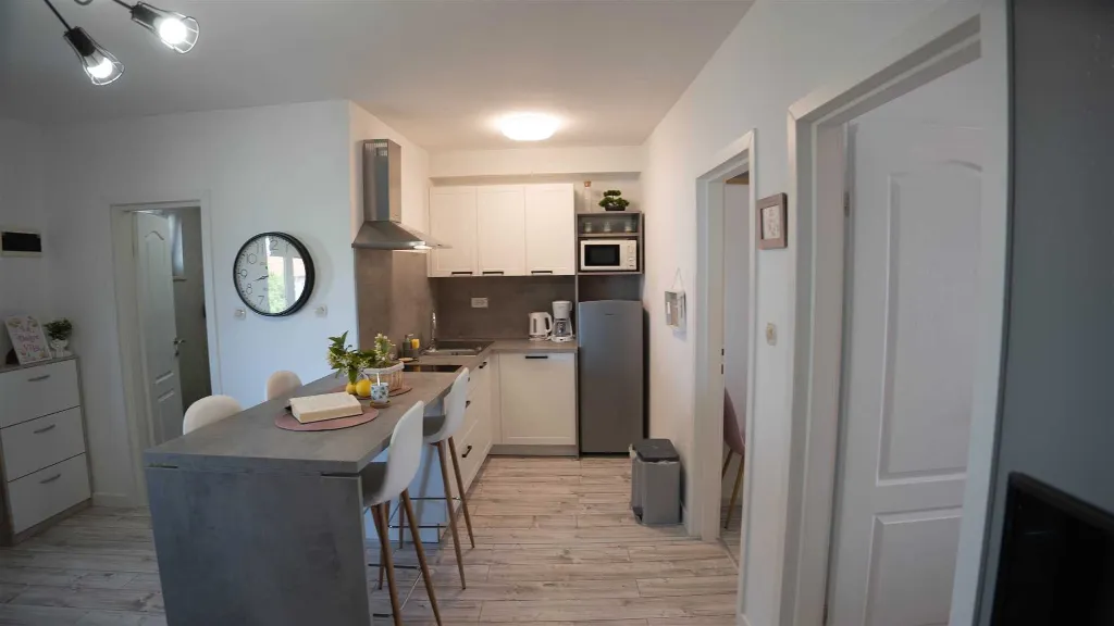Two-Bedroom Apartment in Rovinj with Sea View