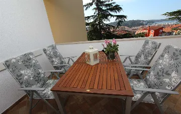 Two-Bedroom Apartment in Rovinj with Sea View