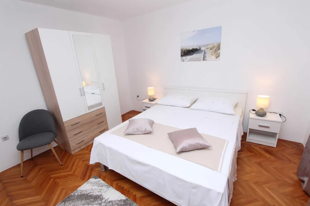 Two-Bedroom Apartment in Rovinj for 4 Guests