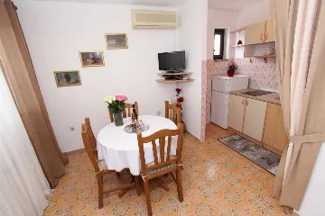 Two-Bedroom Apartment in Rovinj for 4 Guests