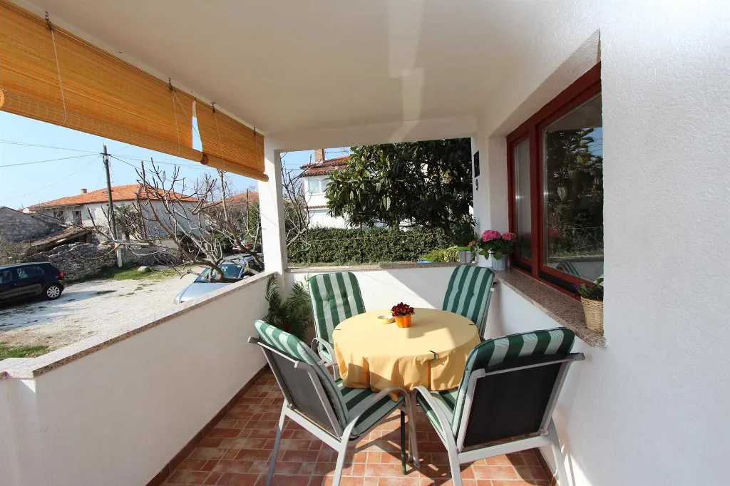Two-Bedroom Apartment in Rovinj for 4 Guests