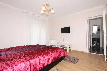 One-Bedroom Apartment for 2 in Rovinj