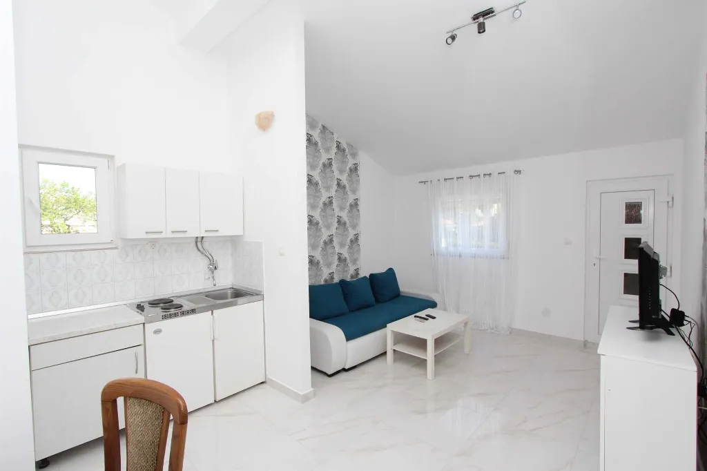 One-Bedroom Apartment for 3 Guests in Rovinj