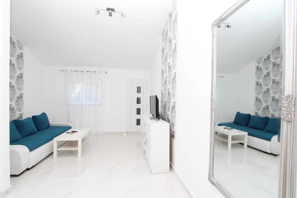 One-Bedroom Apartment for 3 Guests in Rovinj