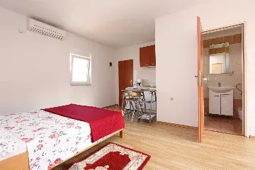 Studio Apartment for 2 in Rovinj with Balcony