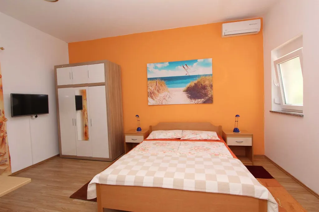 Studio Apartment for 2 in Rovinj with Balcony
