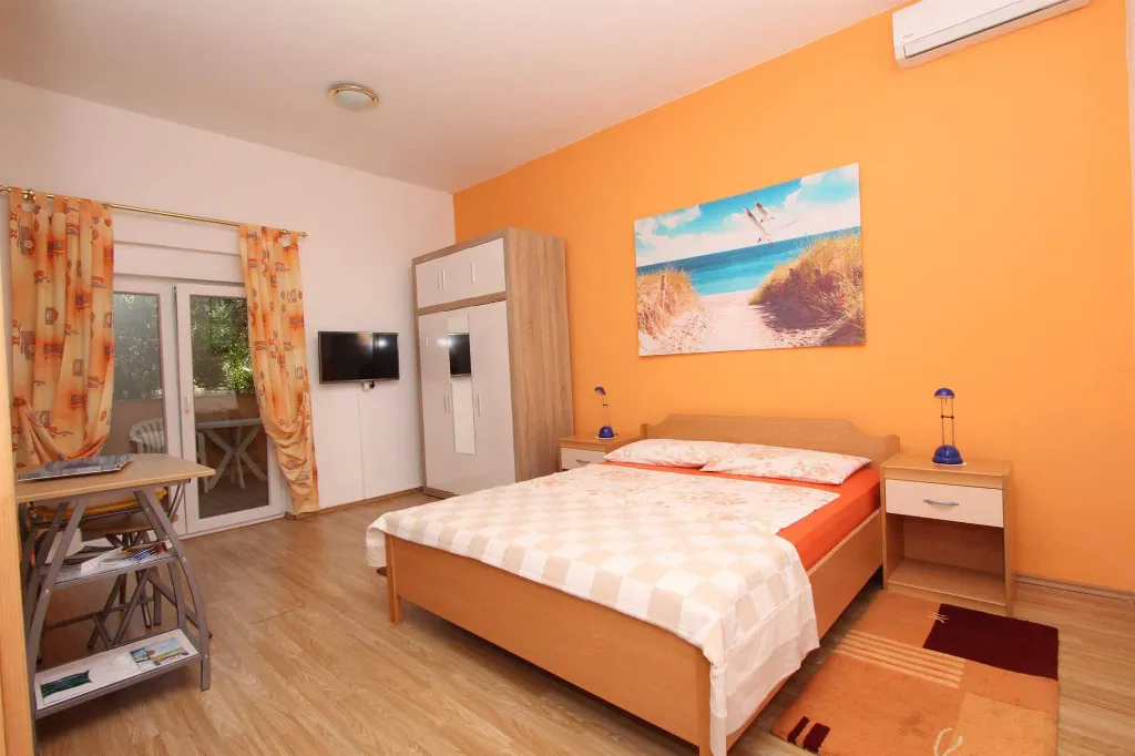 Studio Apartment for 2 in Rovinj with Balcony