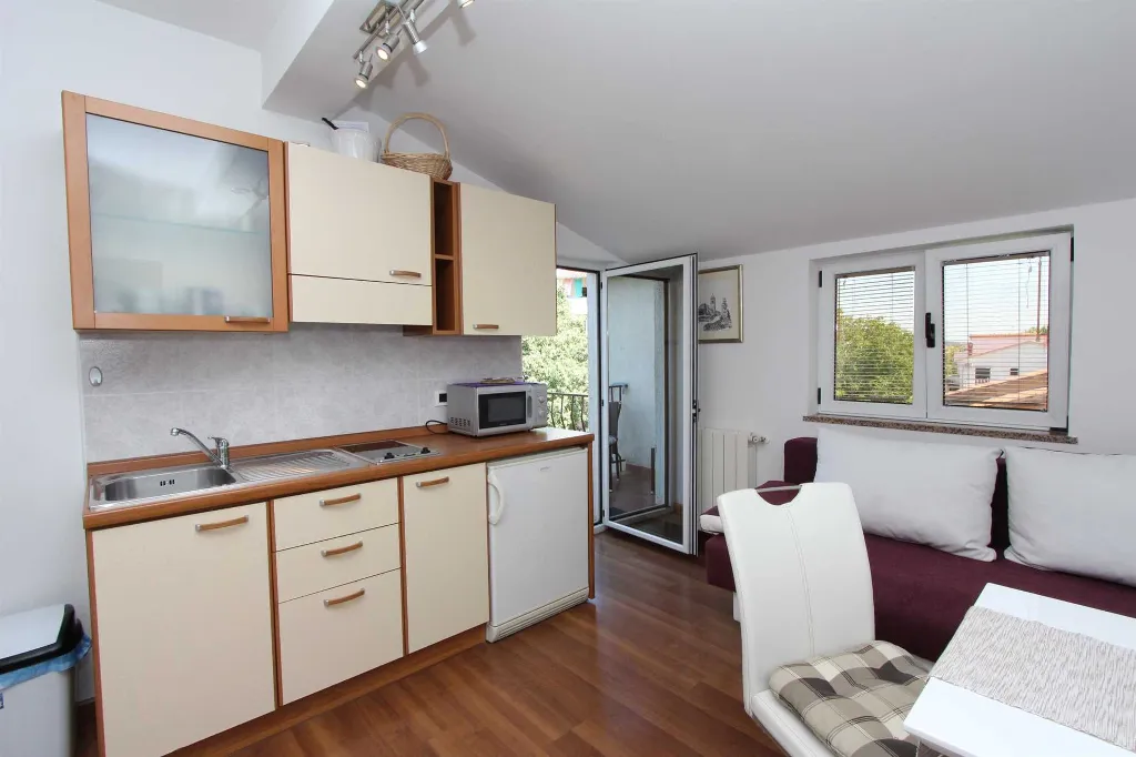 One-Bedroom Apartment with Balcony in Rovinj