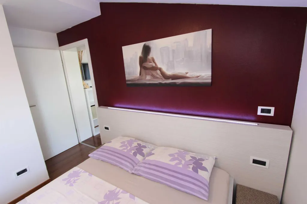 One-Bedroom Apartment with Balcony in Rovinj